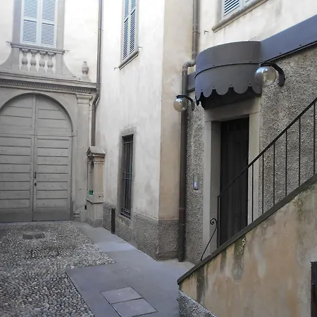 別荘 La Del Colleoni ベルガモ